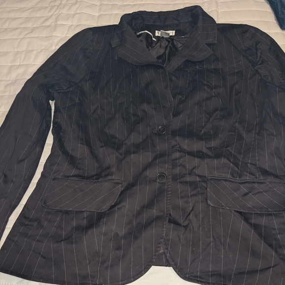 Jacket - Picture 1 of 3